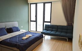 Jazz 313 Cosy 2-Bedroom Suite With Pool & Seaview